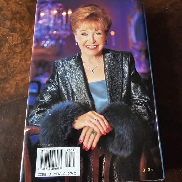 Nighttime Is My Time Book, Mary Higgins Clark, Hardcover, Mystery Novel - Picture 2 of 8
